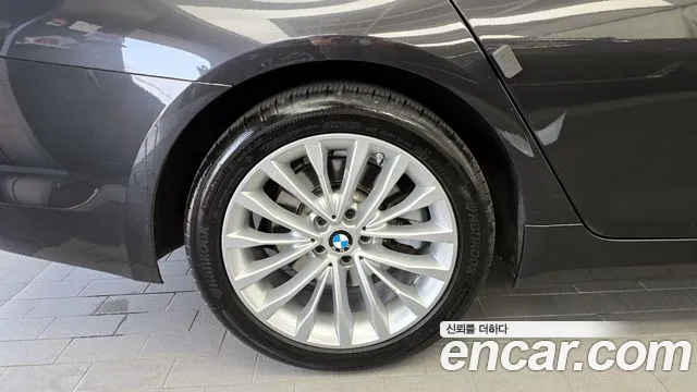 2019 BMW 5Series (G30) 520d xDrive Luxury Plus Sold VIN WBAJF5107KWW05693 – photo 26