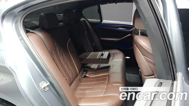 2020 BMW 5Series (G30) 520d xDrive M Sport Package Plus Sold VIN WBAJF5109LWW76797 – interior seats