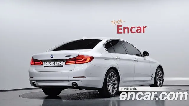 2018 BMW 5 Series (G30) 520i Luxury Sold VIN WBAJK7100JBP72054 – photo 12 2018 BMW 5 Series (G30) 520i Luxury Sold VIN WBAJK7100JBP72054 – photo 12