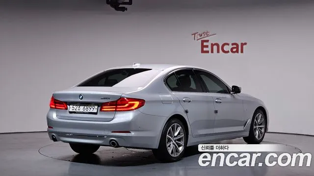 2018 BMW 5Series (G30) 520i Luxury Sold VIN WBAJK7100JBP72359 – trunk area