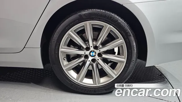 2018 BMW 5Series (G30) 520i Luxury Sold VIN WBAJK7100JBP72359 – photo 13