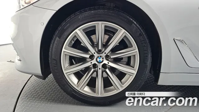 2018 BMW 5Series (G30) 520i Luxury Sold VIN WBAJK7100JBP72359 – photo 19
