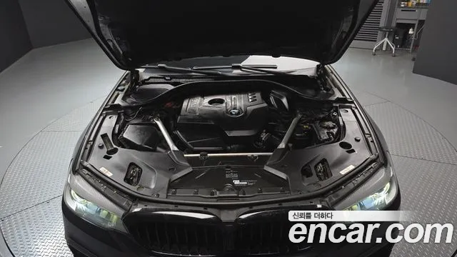 2018 BMW 5Series (G30) 520i Luxury Sold VIN WBAJK7105JBP70560 – trunk area