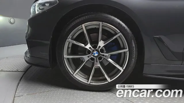 2018 BMW 5Series (G30) 520i Luxury Sold VIN WBAJK7105JBP70560 – photo 14