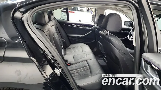 2019 BMW 5 Series (G30) 520i Luxury Sold VIN WBAJK7106KBP75087 – photo 30