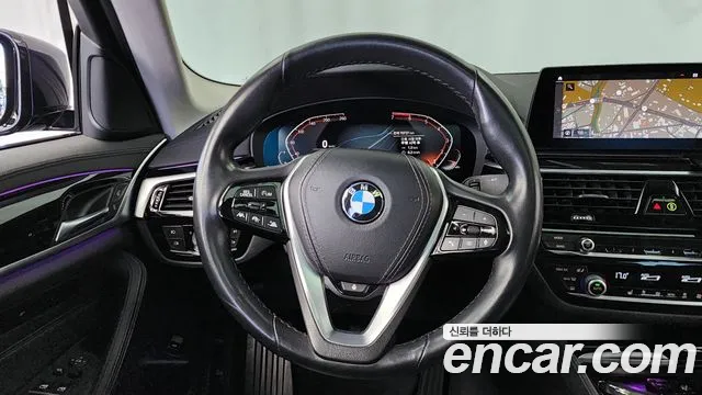 2020 BMW 5 Series (G30) 520i Luxury Sold VIN WBAJK9106LCE10418 – interior seats