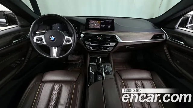 2020 BMW 5Series (G30) 520i M Sport Sold VIN WBAJK910XLCE84053 – exterior detail