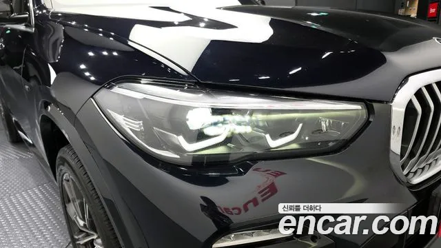 2021 BMW X5 (G05) xDrive 30d M Sport Sold VIN WBAJU8106M9F66039 – photo 28