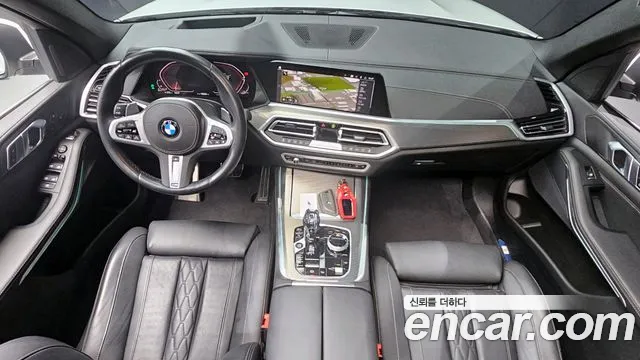 2022 BMW X5 (G05) xDrive 30d M Sport Sold VIN WBAJU8106N9N40815 – interior seats 2022 BMW X5 (G05) xDrive 30d M Sport Sold VIN WBAJU8106N9N40815 – interior seats