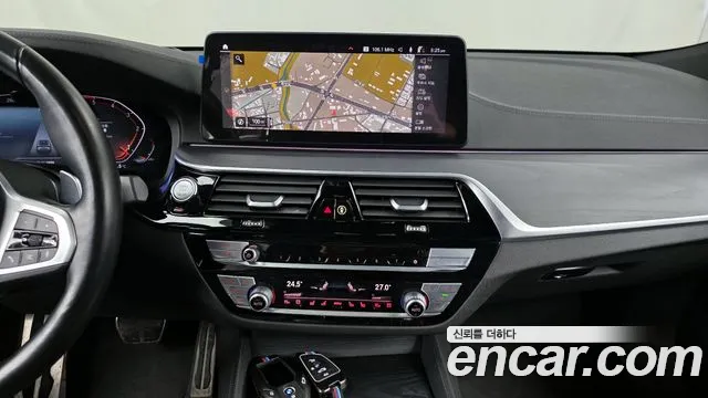 2022 BMW 6Series GT (G32) 620d xDrive M Sport Sold VIN WBAJY010666666666 – engine bay
