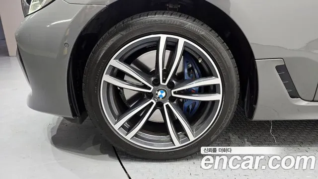 2021 BMW 6Series GT (G32) 620d xDrive M Sport Sold VIN WBAJY0106MCG09142 – dashboard