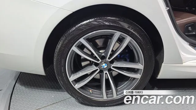 2021 BMW 6Series GT (G32) 620d xDrive M Sport Sold VIN WBAJY010XMCG92736 – photo 13