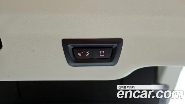 2024 Bmw 6series Gt (G32) 620d Luxury Sold VIN WBAJY8108RCR39884 – front exterior