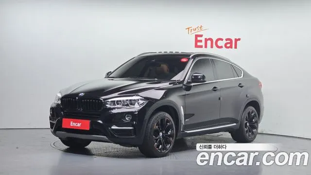 2018 BMW X6 (F16) xDrive 30d Sold VIN WBAKV2100J0Y39245 – engine bay