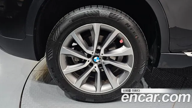 2017 Bmw X6 (F16) Xdrive 30d Sold VIN WBAKV2109H0V41593 – front exterior
