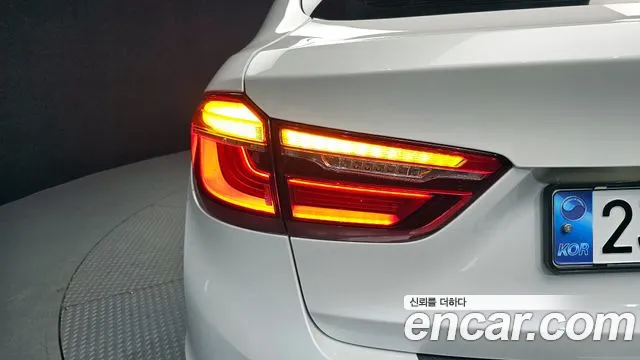 2018 BMW X6 (F16) xDrive 30d VIN WBAKV210XJ0Y39172