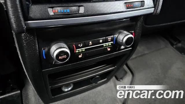2018 BMW X6 (F16) xDrive 30d Sold VIN WBAKV210XJ0Y39172 – trunk area