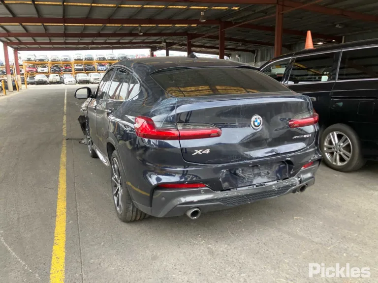 2019 BMW X4 Damaged VIN WBAUJ12070LA94605 – photo 16 2019 BMW X4 Damaged VIN WBAUJ12070LA94605 – photo 16