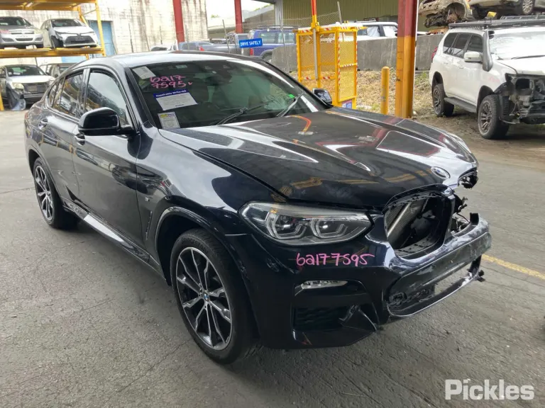 2019 BMW X4 Damaged VIN WBAUJ12070LA94605 – photo 19 2019 BMW X4 Damaged VIN WBAUJ12070LA94605 – photo 19