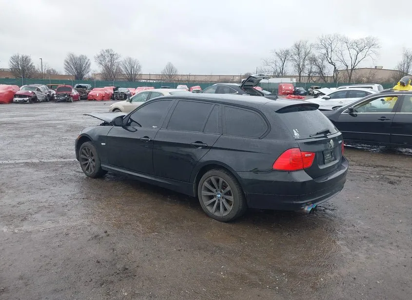 2011 BMW 328i Used VIN WBAUU3C5XBA543090 – undercarriage