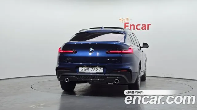 2019 BMW X4 (G02) xDrive20d M Sport Sold VIN WBAVJ1104KLF59947 – trunk area