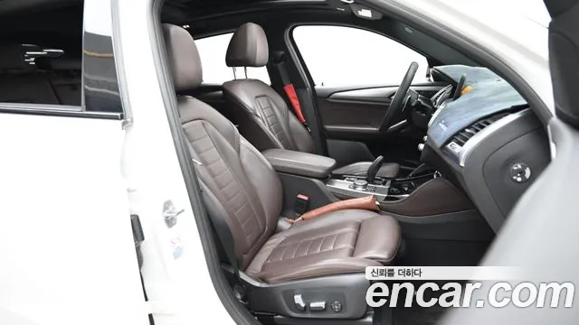 2020 BMW X4 (G02) xDrive20d M Sport Sold VIN WBAVJ9103L9A45469 – engine bay