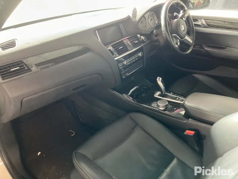 2017 BMW X3 Damaged VIN WBAWZ520100T62216 – photo 29 2017 BMW X3 Damaged VIN WBAWZ520100T62216 – photo 29