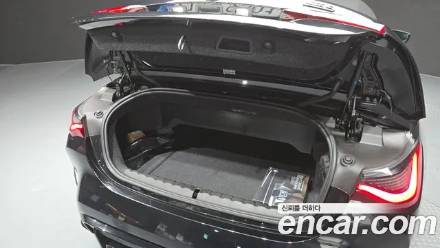 2024 BMW M4 (G82) M4 Convertible Competition M xDrive Sold VIN WBS31BA08RCN94149 – interior seats