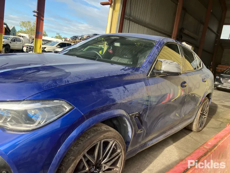 2023 BMW X6 M Used VIN WBSCY020709R82827 – interior seats