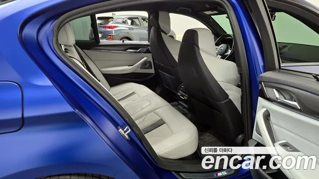 2019 BMW M5 (F90) M5 Sedan Sold VIN WBSJF0100KBS91584 – interior seats
