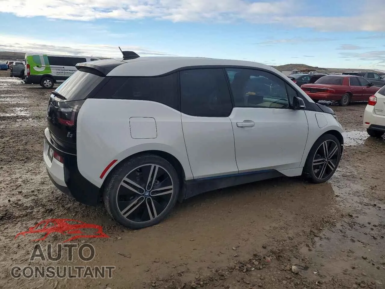 2017 BMW I SERIES Damaged VIN WBY1Z8C37HV891819 – side profile