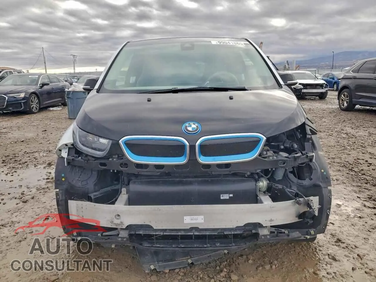 2017 BMW I SERIES Damaged VIN WBY1Z8C37HV891819 – interior seats