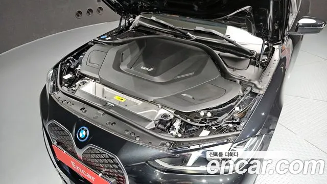 2025 BMW i4 eDrive40 M Sports Sold VIN WBY21HD09SFT72594 – photo 18
