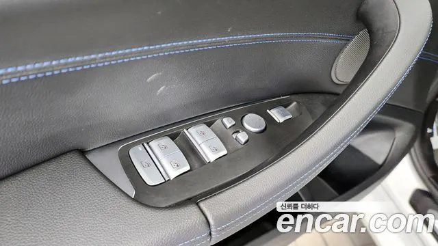 2024 BMW iX3 M Sports Sold VIN WBY41DU07RSE83800 – interior seats