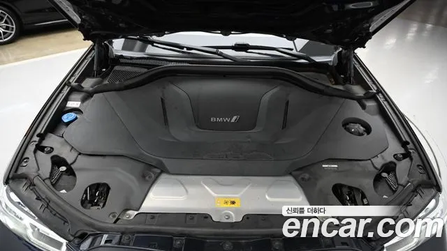 2022 BMW iX3 M Sports Sold VIN WBY41DU09NS496877 – interior seats