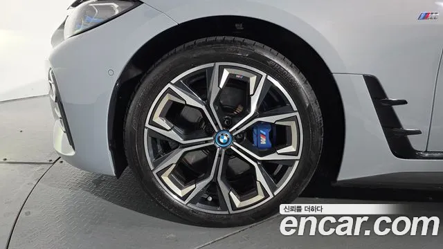2024 BMW i4 eDrive40 M Sports Pro Sold VIN WBY71AW08RFR23778 – photo 18