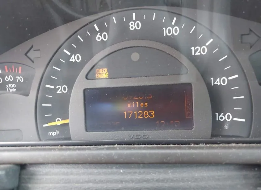 2003 MERCEDES-BENZ C-Class Used VIN WDBRF40J73F418559 – odometer reading