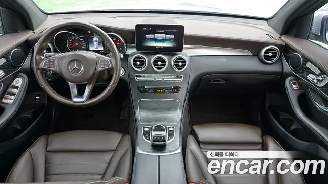2018 Mercedes-Benz GLC-Class X253 GLC220 d 4MATIC Premium Sold VIN WDC0G0FB1JF381239 – side profile