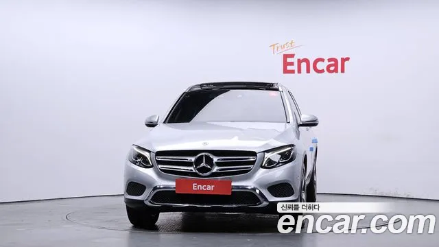 2018 Mercedes-Benz GLC-Class X253 GLC220 d 4MATIC Premium Sold VIN WDC0G0FB1JF381239 – exterior detail