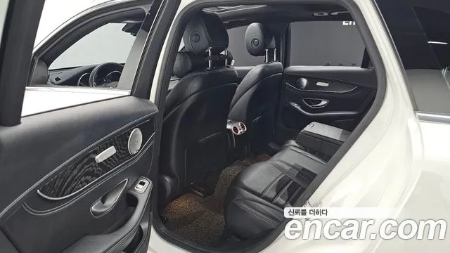 2017 Mercedes-Benz GLC-Class X253 GLC220 d 4MATIC Premium Sold VIN WDC0G0FB8HF229906 – photo 11