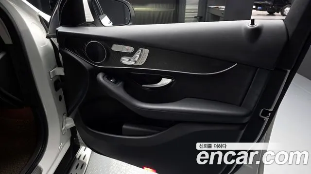 2019 Mercedes-Benz GLC-Class X253 GLC300 4MATIC Sold VIN WDC0G4KB6KF623988 – photo 21