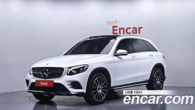 2019 Mercedes-Benz GLC-Class X253 GLC300 4MATIC AMG Line Sold VIN WDC0G4KBXKF631480 – exterior detail