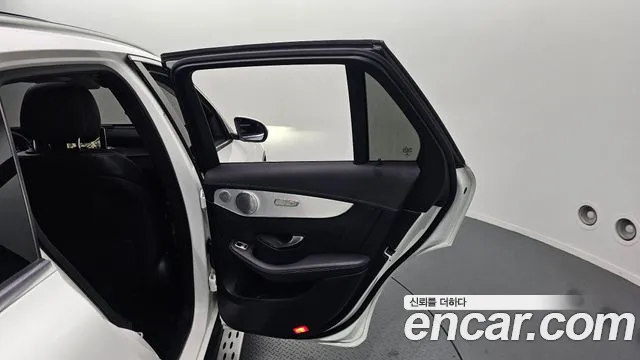 2019 Mercedes-Benz GLC-Class X253 GLC300 4MATIC AMG Line Sold VIN WDC0G4KBXKF631480 – photo 22