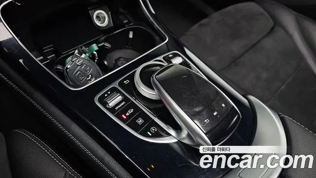 2019 Mercedes-Benz GLC-Class X253 GLC300 4MATIC AMG Line Sold VIN WDC0G4KBXKF631480 – photo 25