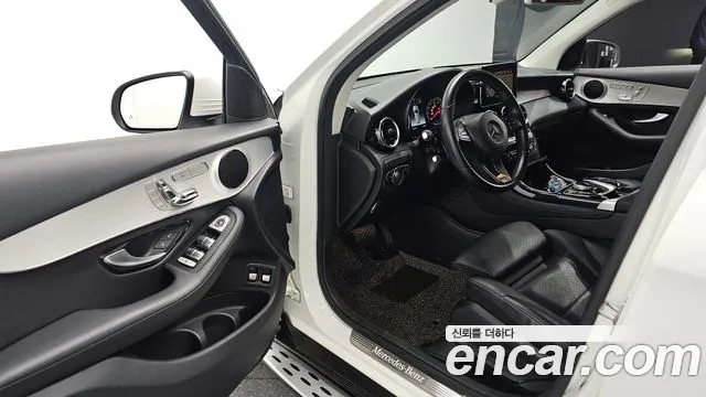 2019 Mercedes-Benz GLC-Class X253 GLC350e 4MATIC Sold VIN WDC0G5EB0KF499749 – photo 27