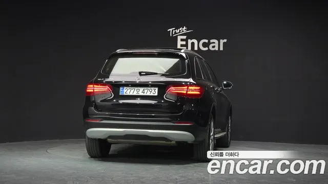 2019 Mercedes-Benz GLC-Class X253 GLC350e 4MATIC Premium Sold VIN WDC0G5EB111111111 – trunk area