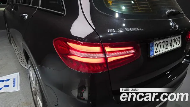 2019 Mercedes-Benz GLC-Class X253 GLC350e 4MATIC Premium Sold VIN WDC0G5EB111111111 – odometer reading