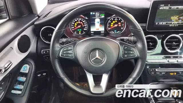2019 Mercedes-Benz GLC-Class X253 GLC350e 4MATIC Premium Sold VIN WDC0G5EB6KF512844 – side profile 2019 Mercedes-Benz GLC-Class X253 GLC350e 4MATIC Premium Sold VIN WDC0G5EB6KF512844 – side profile