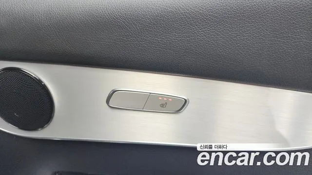 2019 Mercedes-Benz GLC-Class X253 GLC350e 4MATIC Premium Sold VIN WDC0G5EB6KF512844 – exterior detail 2019 Mercedes-Benz GLC-Class X253 GLC350e 4MATIC Premium Sold VIN WDC0G5EB6KF512844 – exterior detail