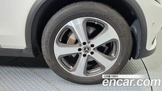 2019 Mercedes-Benz GLC-Class X253 GCL300 4MATIC Coupe Sold VIN WDC0J4KB0KF514606 – undercarriage